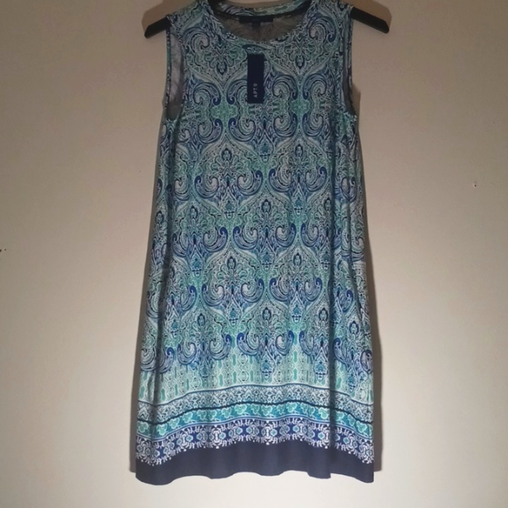 NWT Paisley Midi Dress M